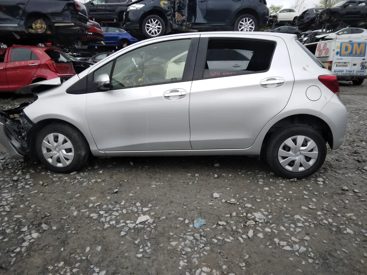 2014 Toyota Vitzfor Breaking/Dismantling - Image 2