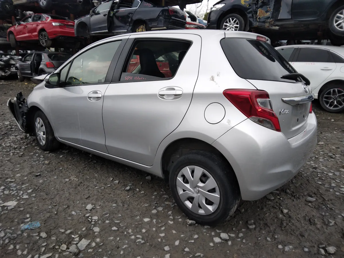 2014 Toyota Vitzfor Breaking/Dismantling - Image 3