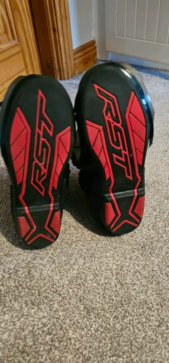 Motorcycle boots - Image 2