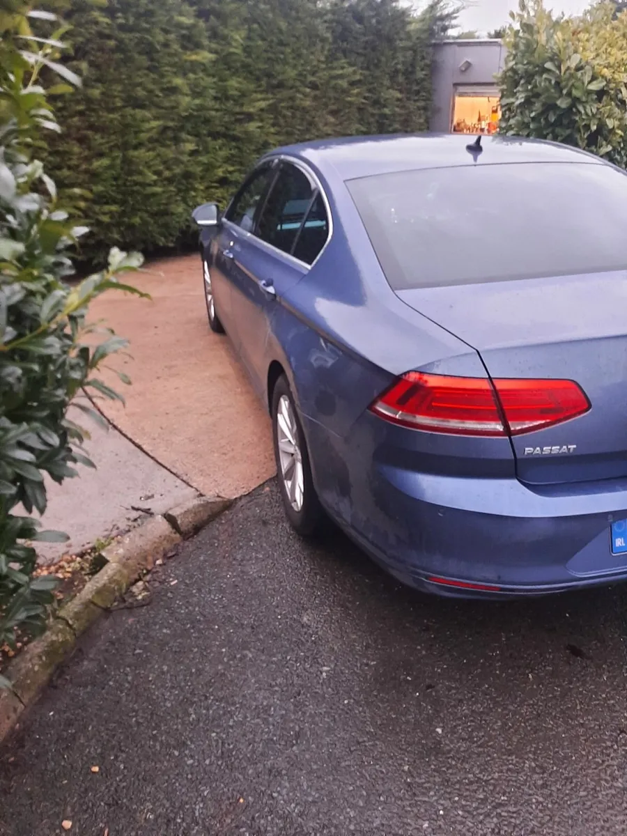 Volkswagen passat - Image 4
