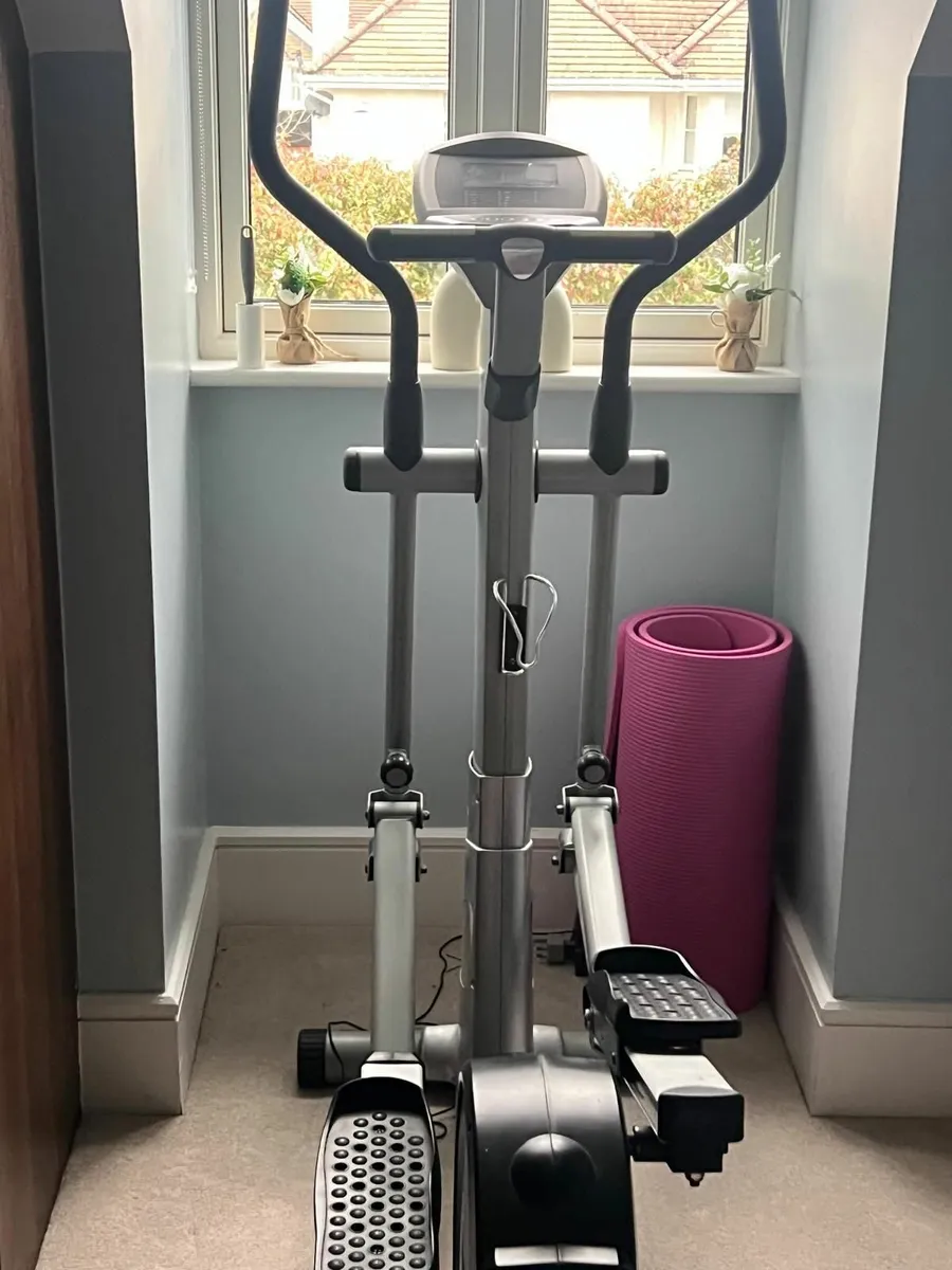 Ultimo Fitness Synergy Cross Trainer / Elliptical - Image 1