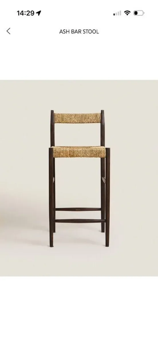 4 island stools - Image 1