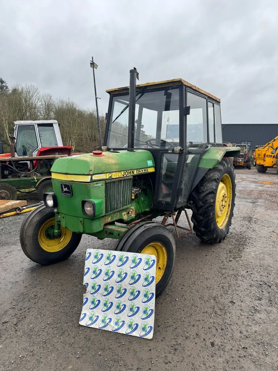 John Deere 1040 2WD - Image 1