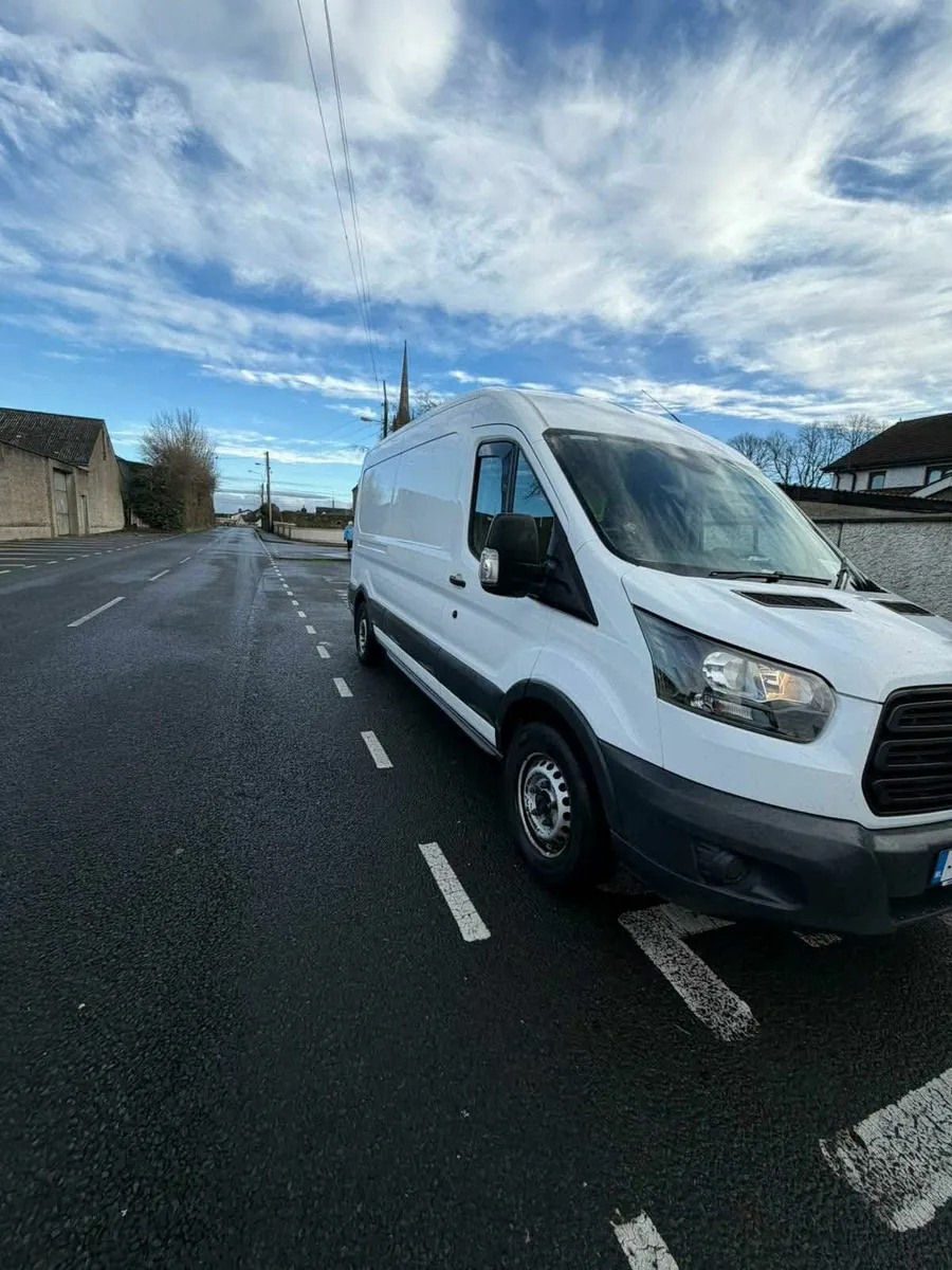 Ford Transit 2018 - Image 1