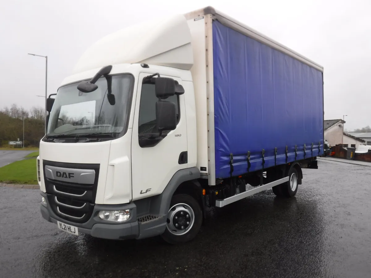 DAF LF180 20ft 2021 curtains, tuckunder tail lift. - Image 1