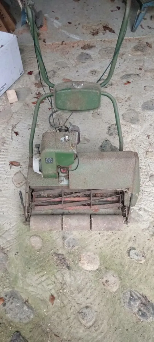 Vintage Atco cylinder lawn mower