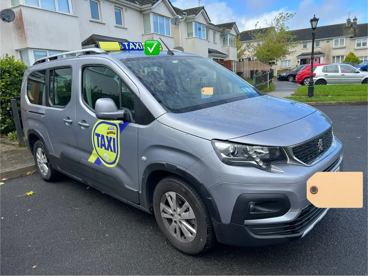 Taxi XL for sale Peugeot Riffter Ready to go Taxi - Image 1