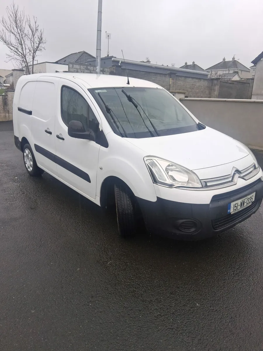 Citroen berlingo crew Cab5 seater 333tax new doe - Image 1
