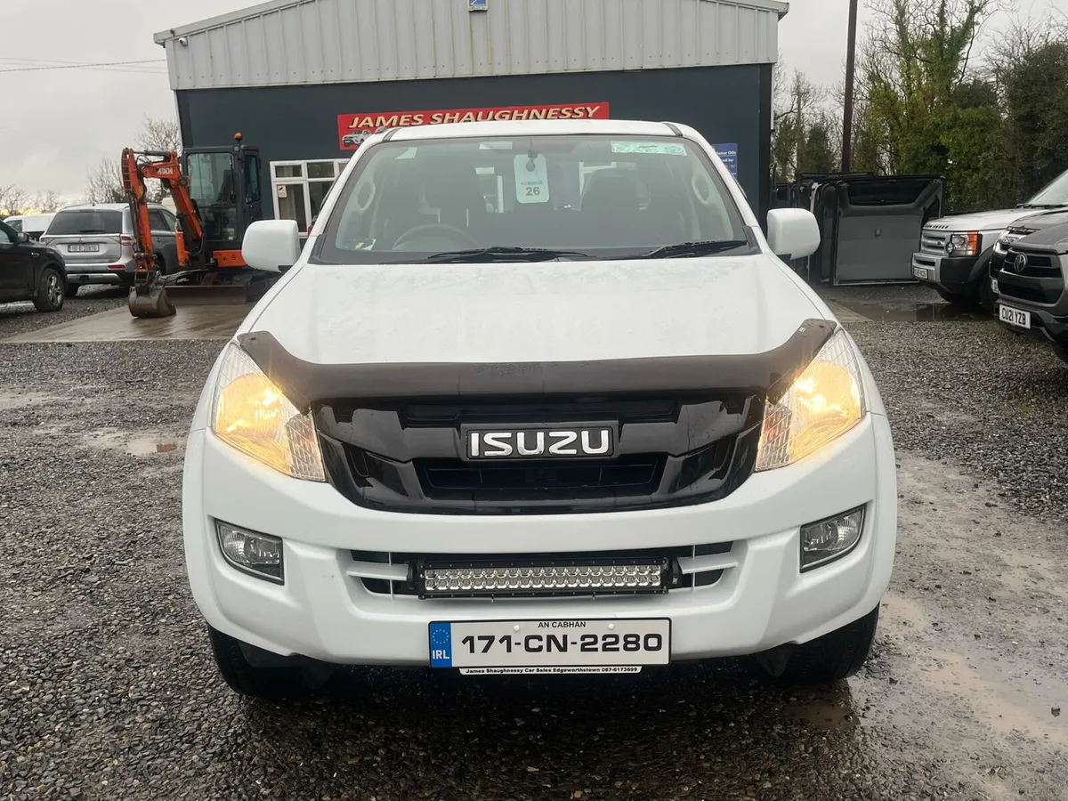 2017 ISUZU DMAX 2.5 TWIN TURBO *NO VAT* - Image 2