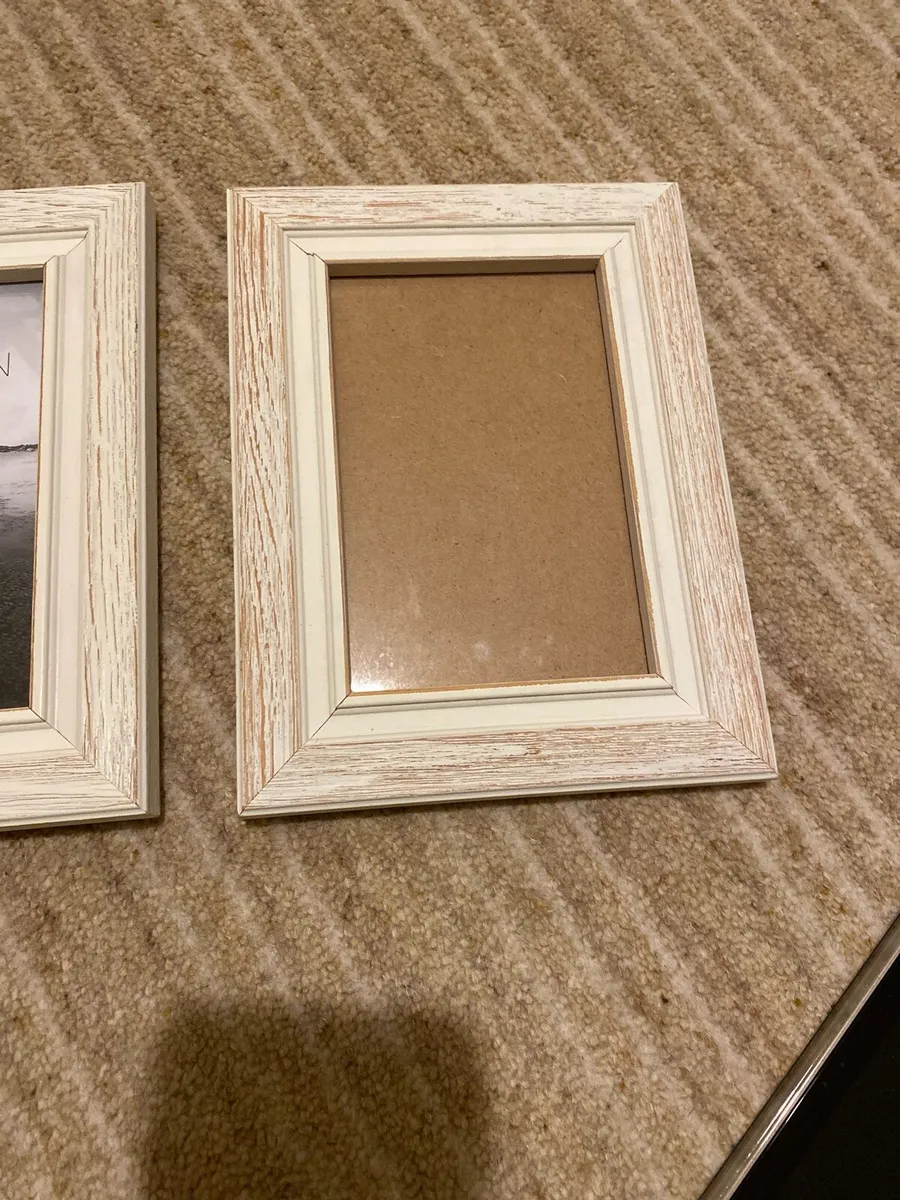 3 cream photos frames 6x4 - Image 3