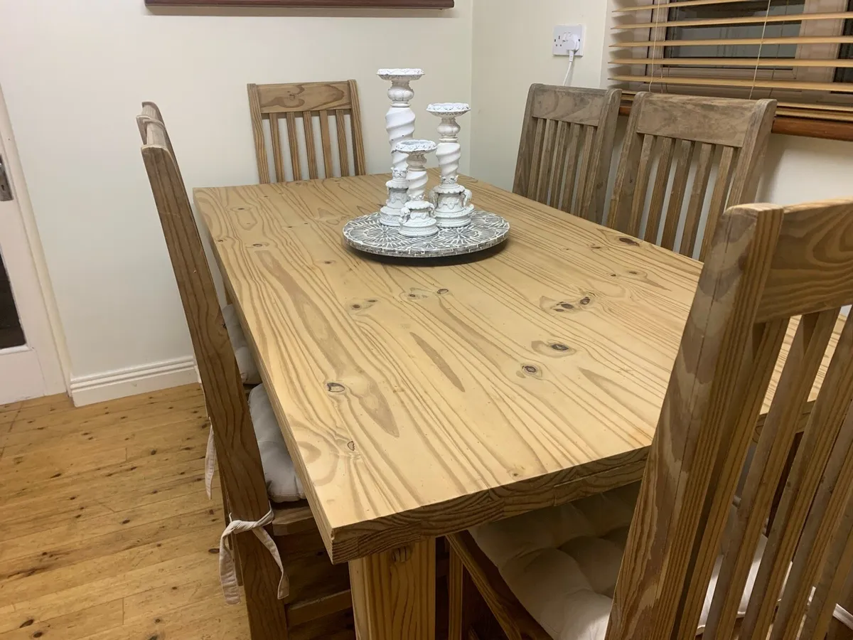 Solid wood table and 6 chairs (very heavy) - Image 1