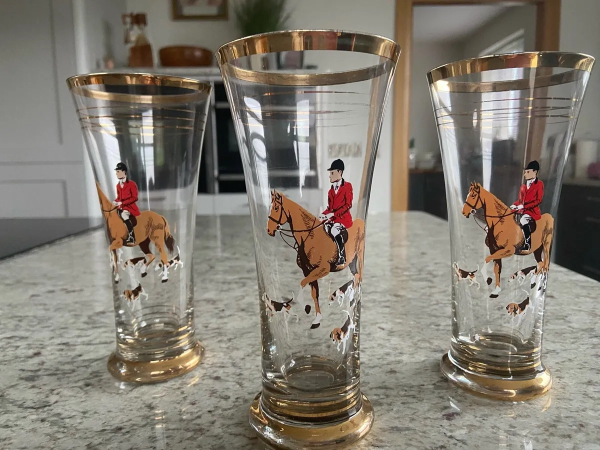 Vintage glasses and Beleek china - Image 1