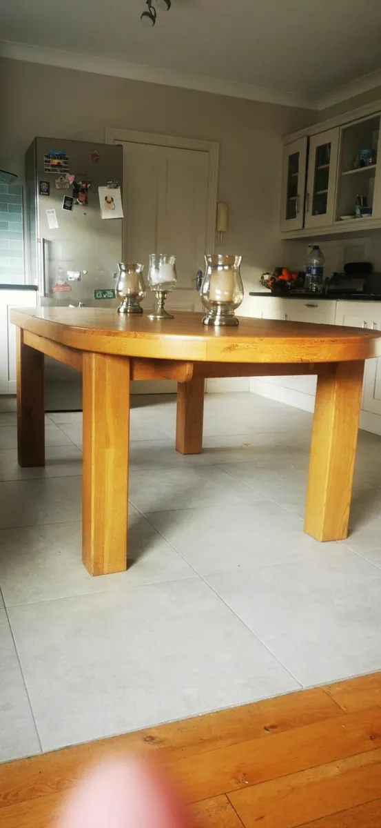 Dining room table - Image 3