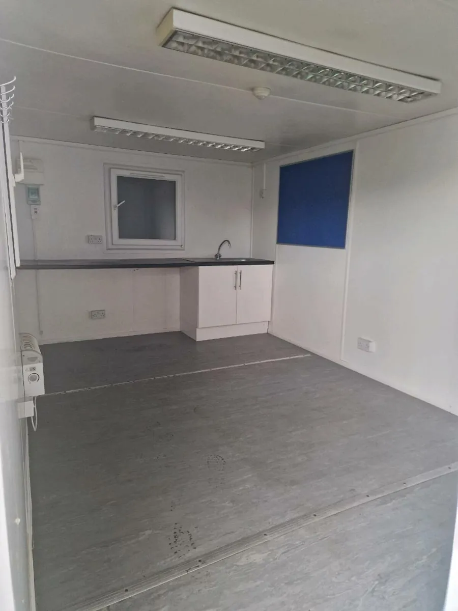 Container Accommodation - Image 2