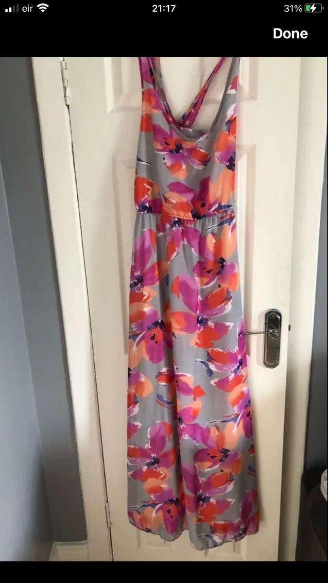 Ladies  maxi dress size 12 €10 - Image 1