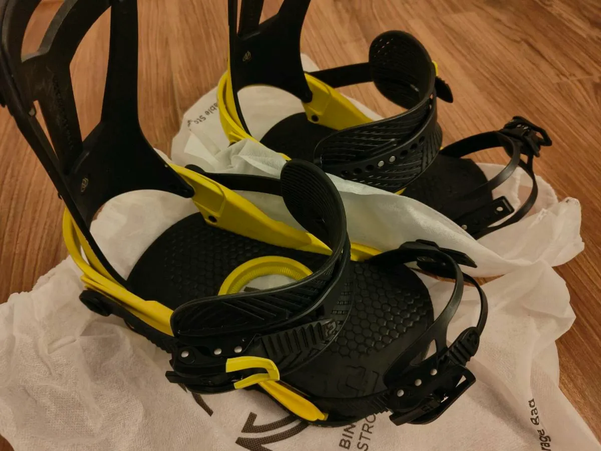 Snowboard Bindings - Image 2