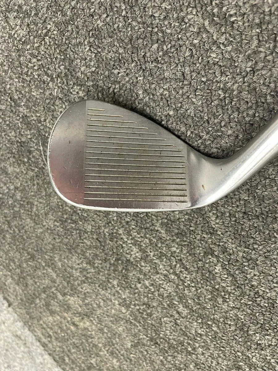 Titleist 50D Vokey SM10 Wedge - Image 3