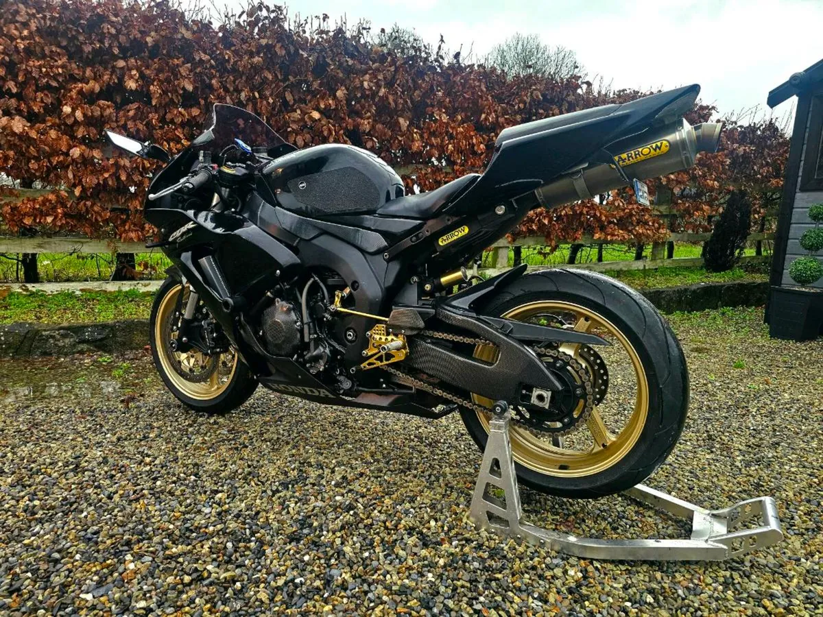 2006 HONDA FIREBLADE 1000RR TAXED 01/27 - Image 3