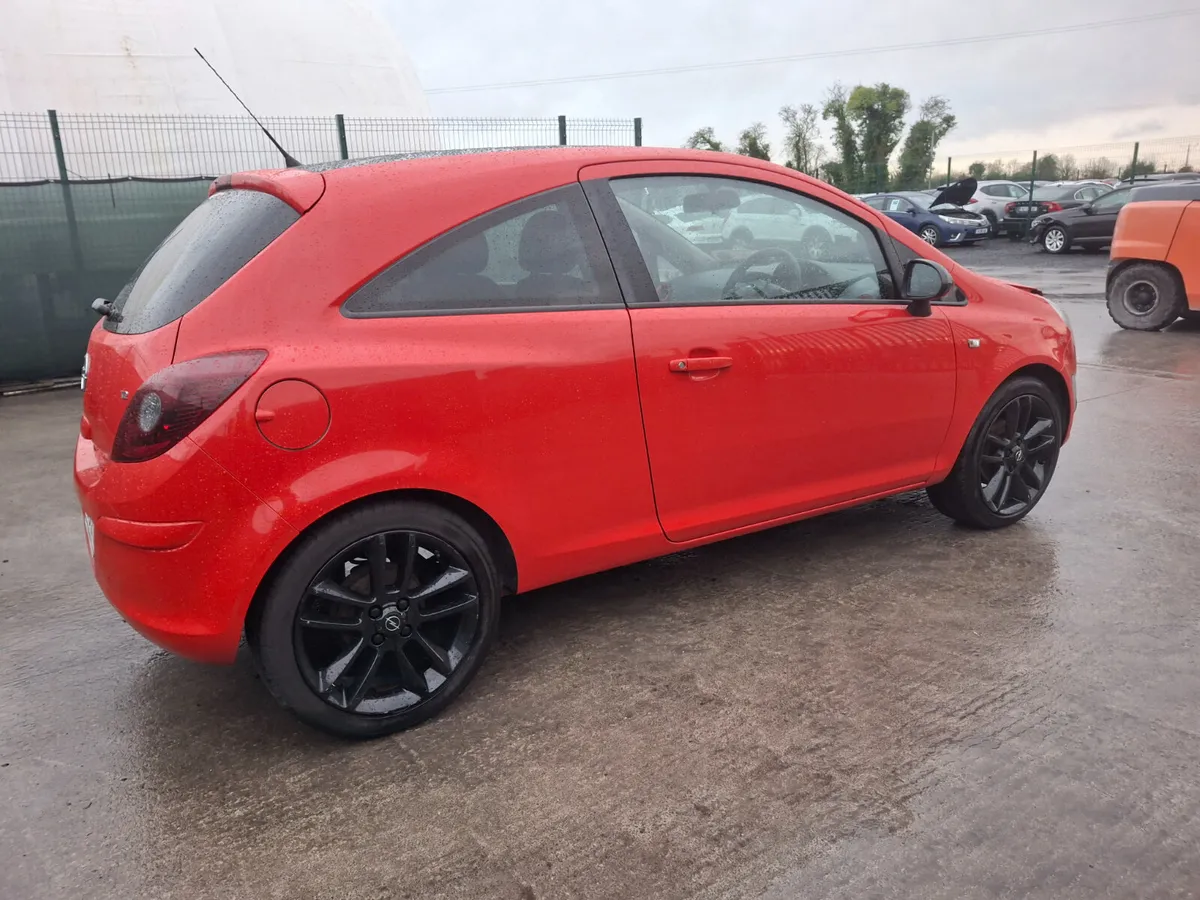 2013 Opel Corsa  Special edition  1.2 Petrol - Image 3