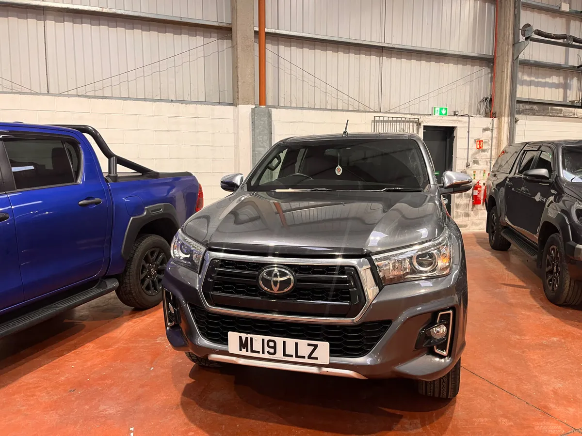 2019 Toyota Hilux 2.4 Invincible - Image 4