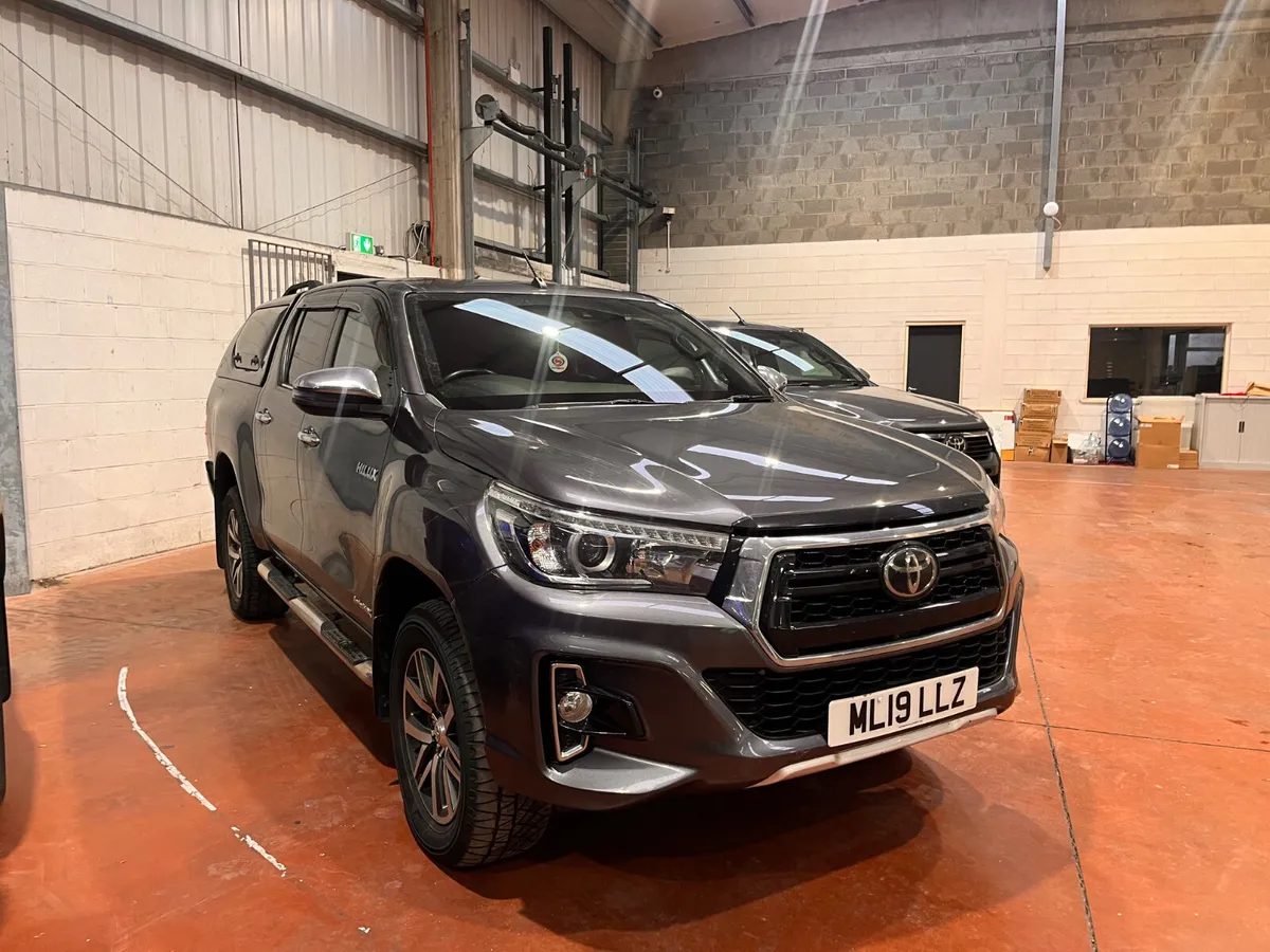2019 Toyota Hilux 2.4 Invincible - Image 2