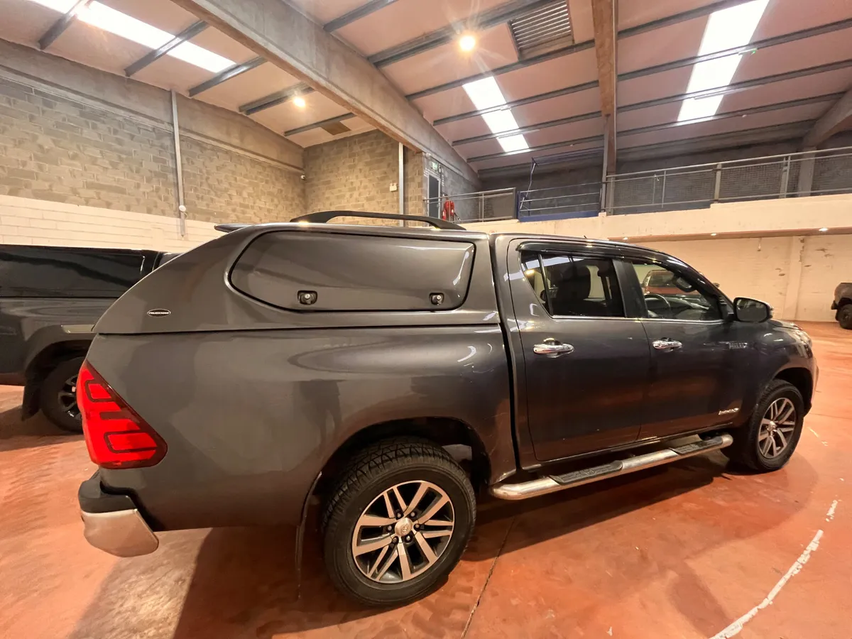 2019 Toyota Hilux 2.4 Invincible - Image 3