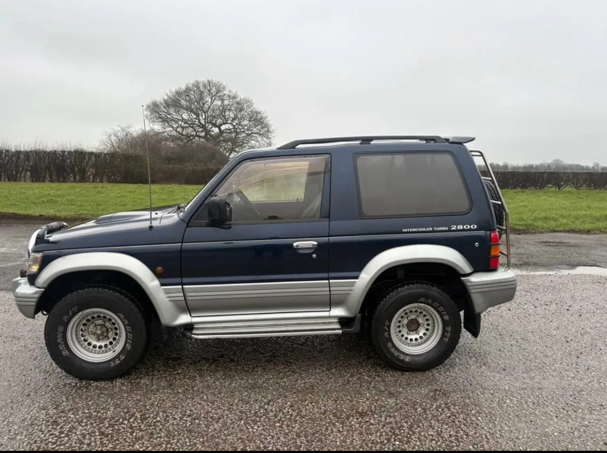 MITSUBISHI PAJERO 2.8 - Image 2