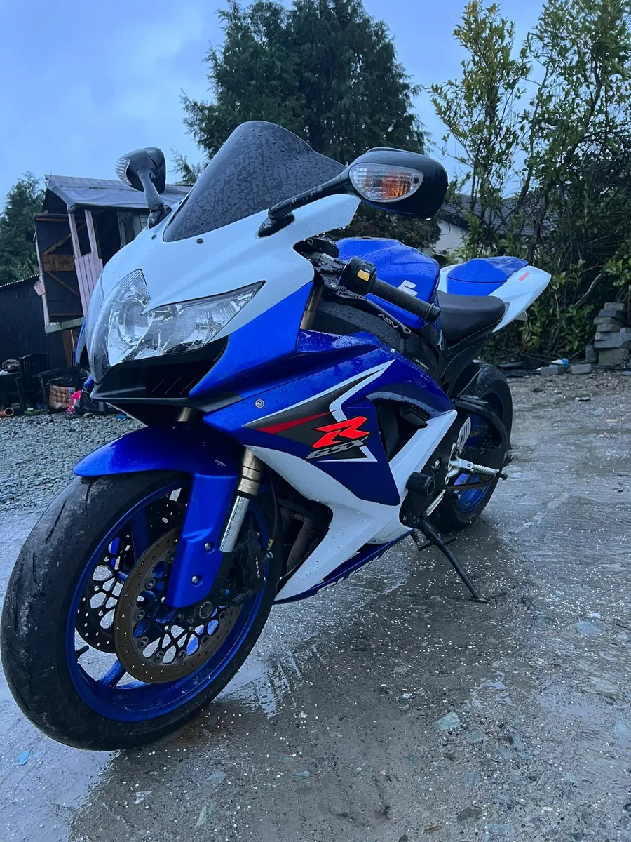 Suzuki gsx~r 600cc - Image 1