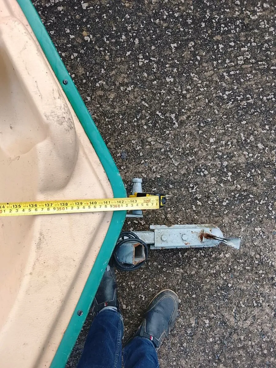 Fishing boat - Image 3