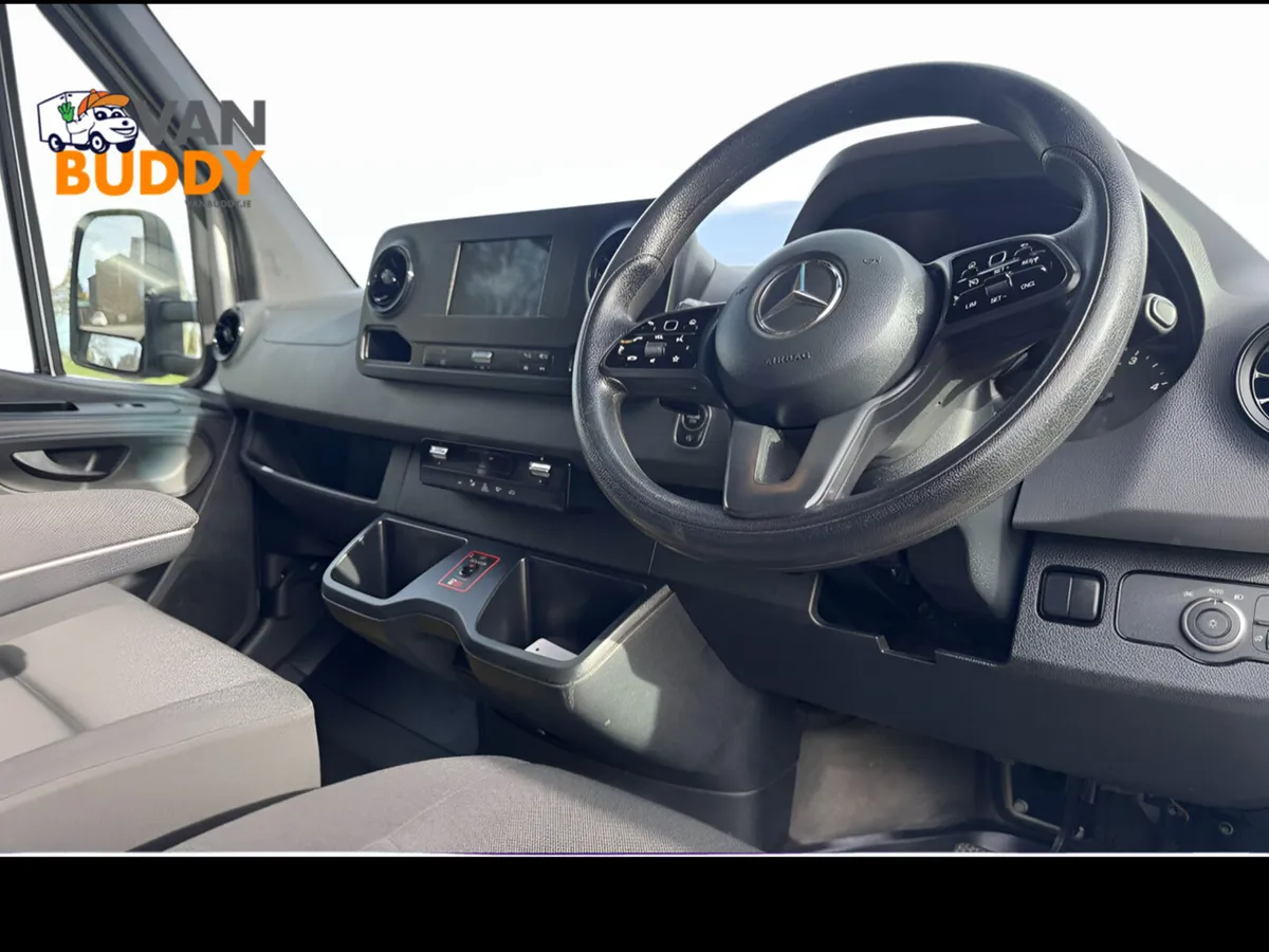 2021 Mercedes-Benz Sprinter CurtainSide Van - Image 3