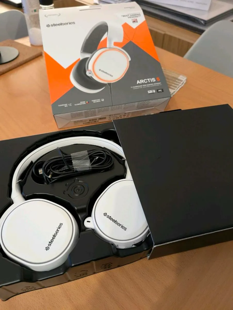 Steelseries Arctis 5 Headset - Image 2