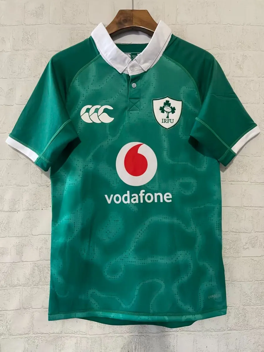 Ireland rugby green and white jersey season 26 - Image 1