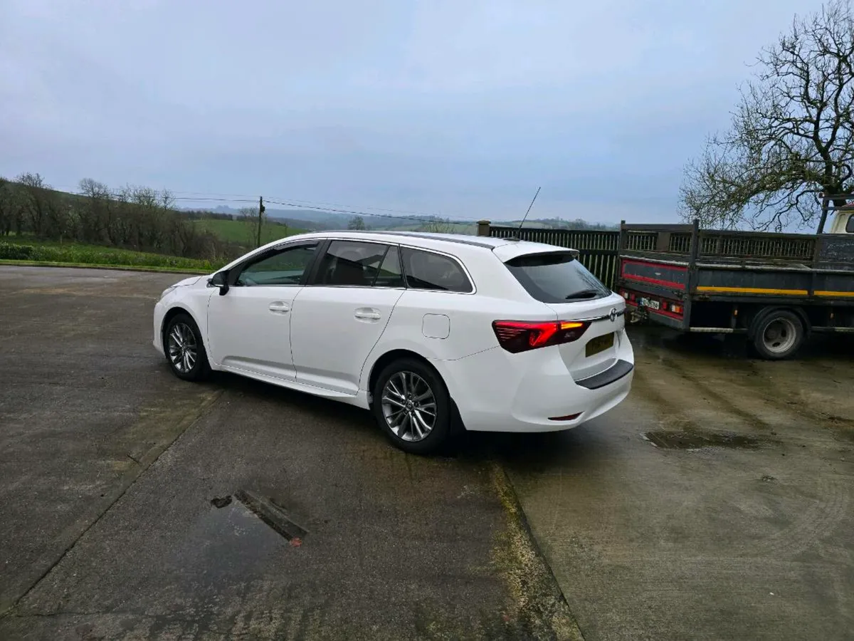 Toyota Avensis d4d Transit Dyna Hiace Ranger Hilux - Image 2