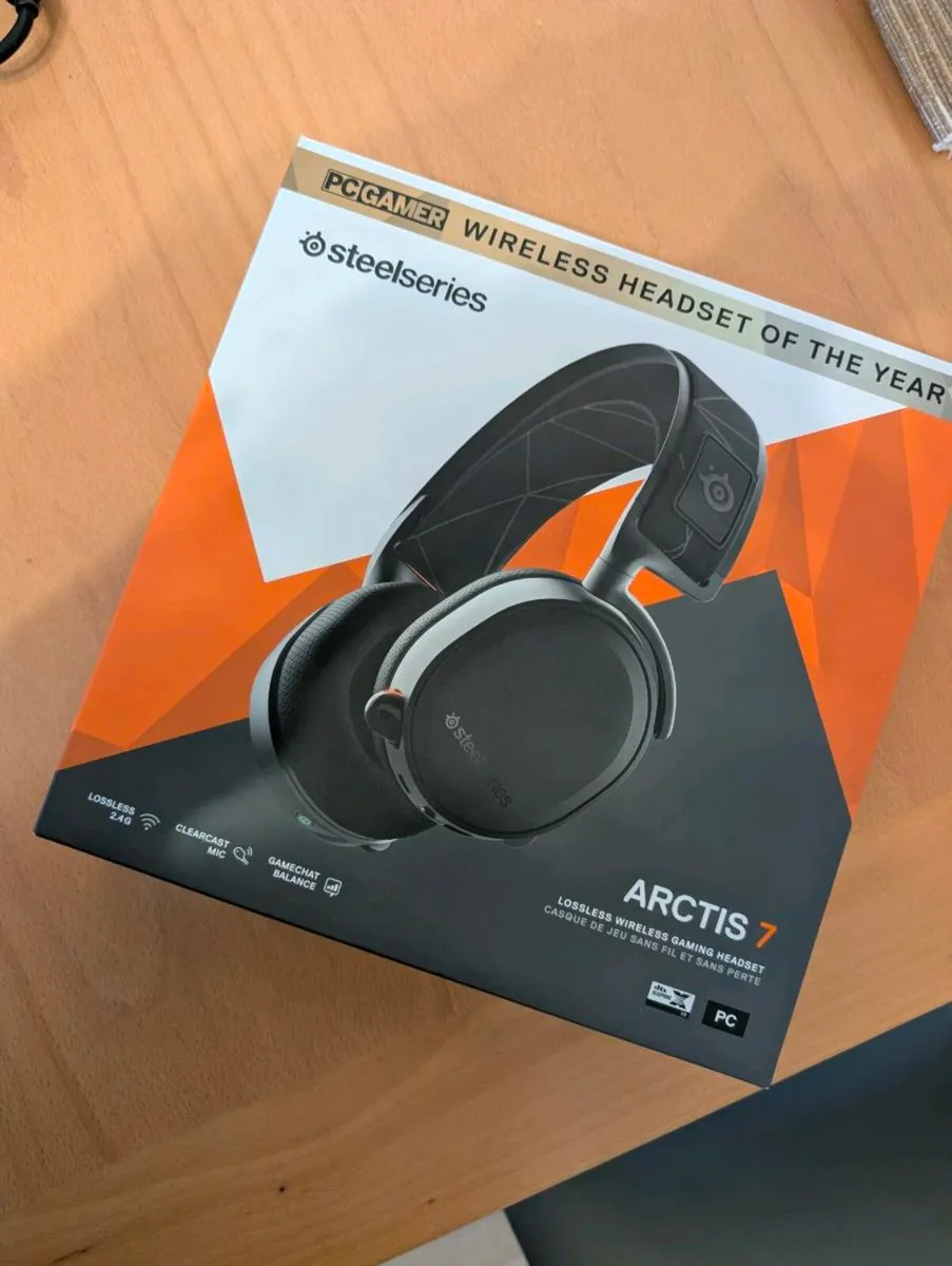 Steelseries Arctis 7 Headset - Image 1