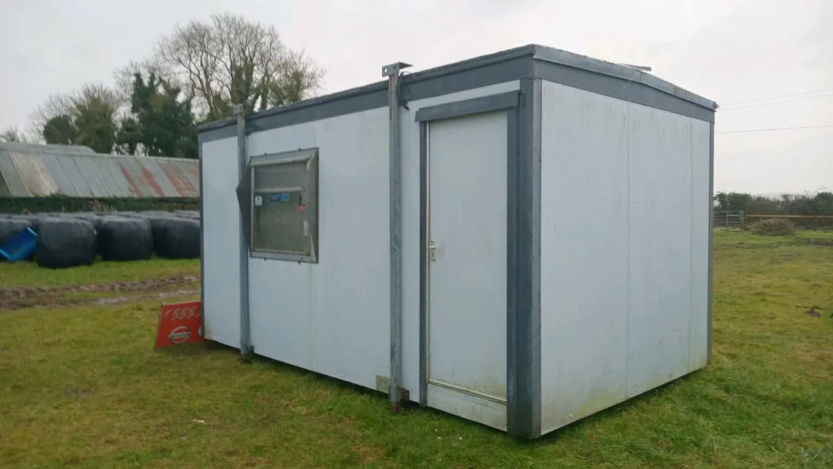 Portable cabin with kitchen  20x10 - Image 2