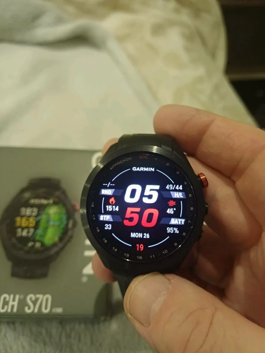 Garmin Approach S70 47mm, Golf GPS watch - Image 2