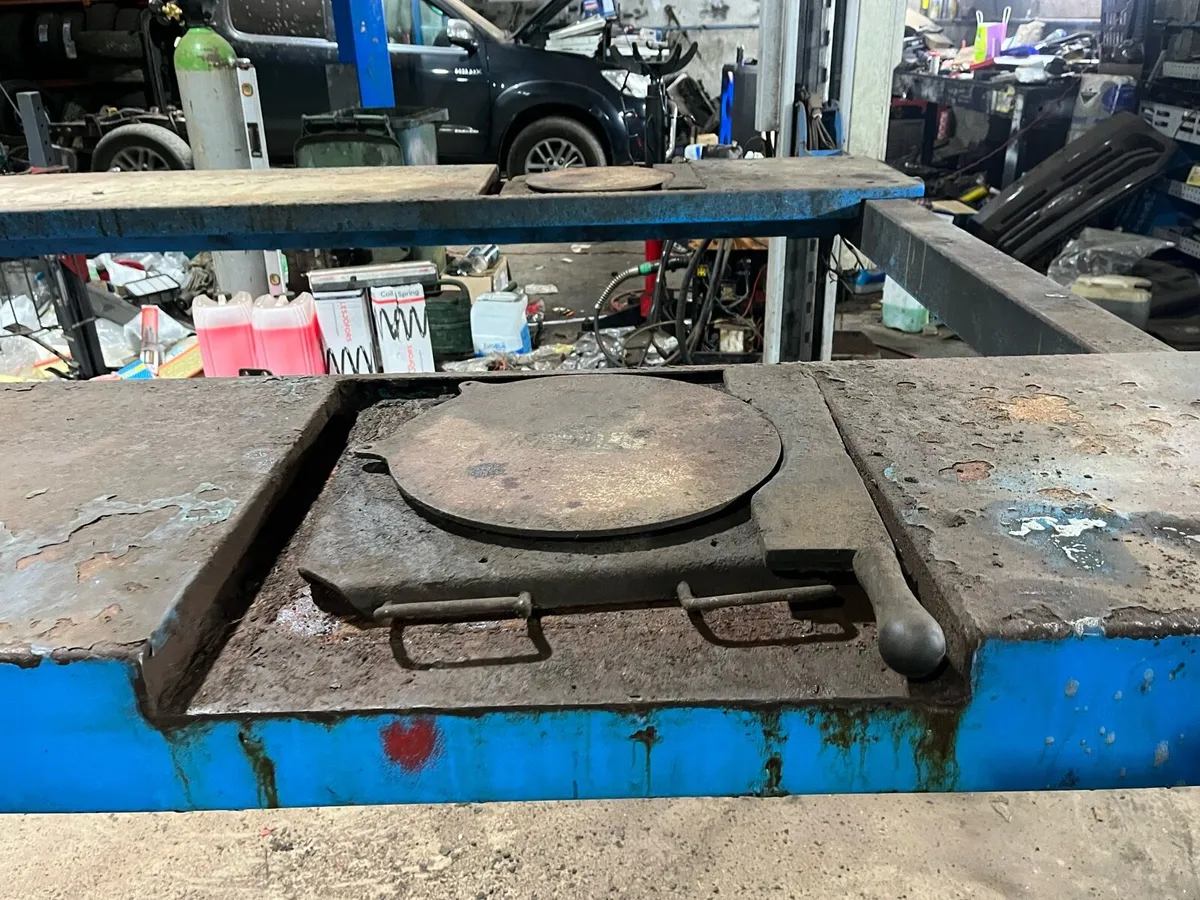 RAVAGLIOLI 4 POST 4 TONNE LIFT - Image 3