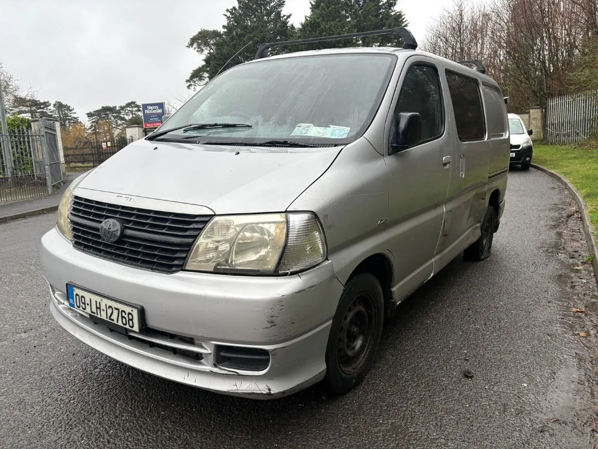 Toyota Hiace crew cab 2009 - Image 4