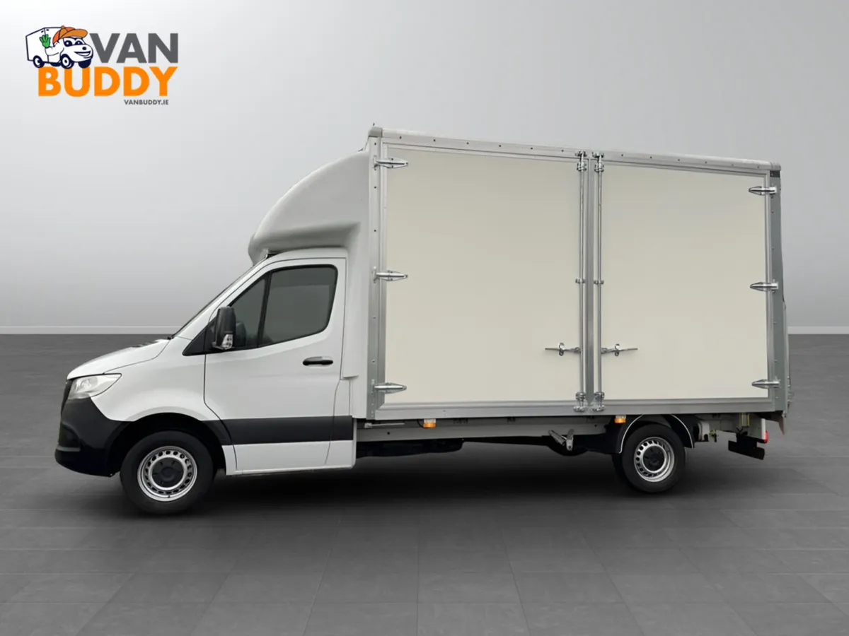 2021 Mercedes-Benz Sprinter Luton Box Van - Image 1