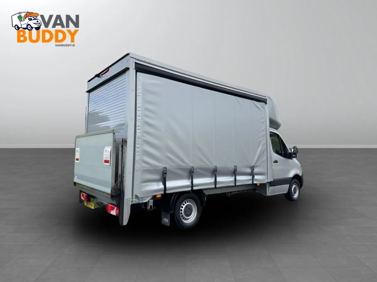 2022 Mercedes-Benz Sprinter CurtainSide Van - Image 3