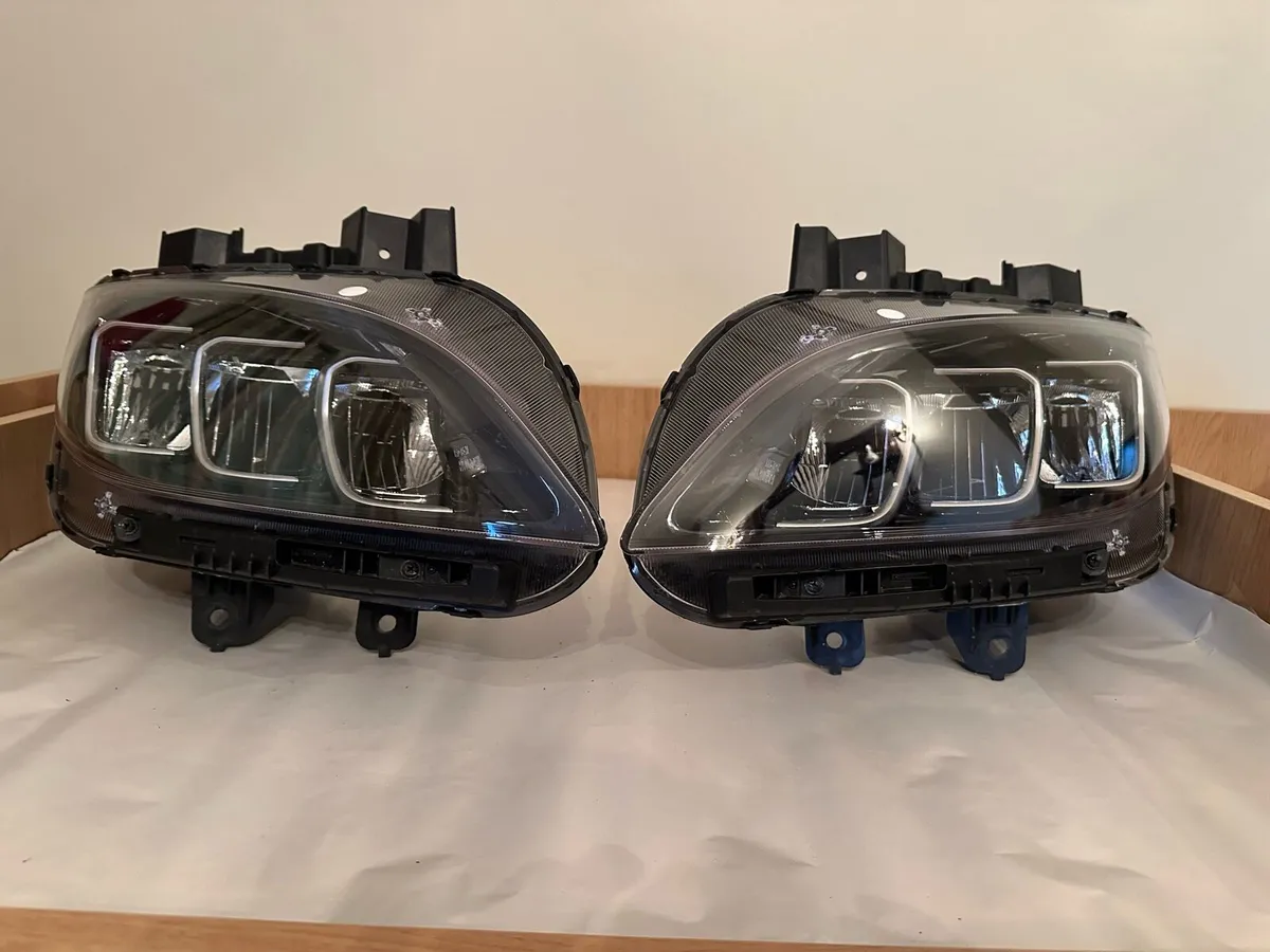 Hyundai Kona full LED complete Headlights - Image 1