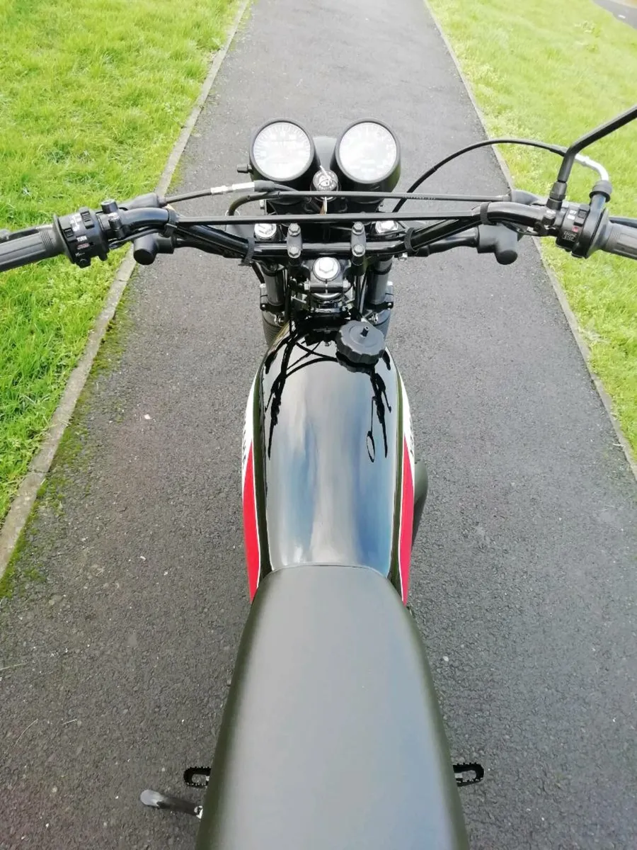 Yamaha DT125 - Image 3