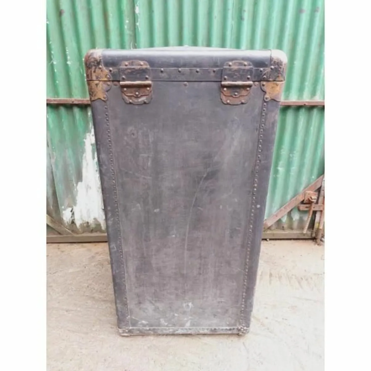 Vintage Travel Trunk – KAS440 - Image 3