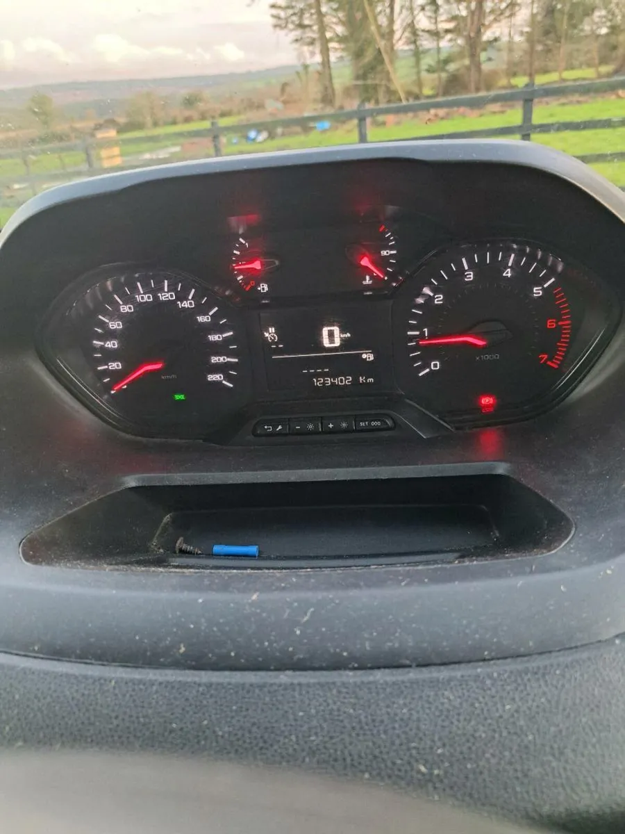 Peugeot partner van - Image 4