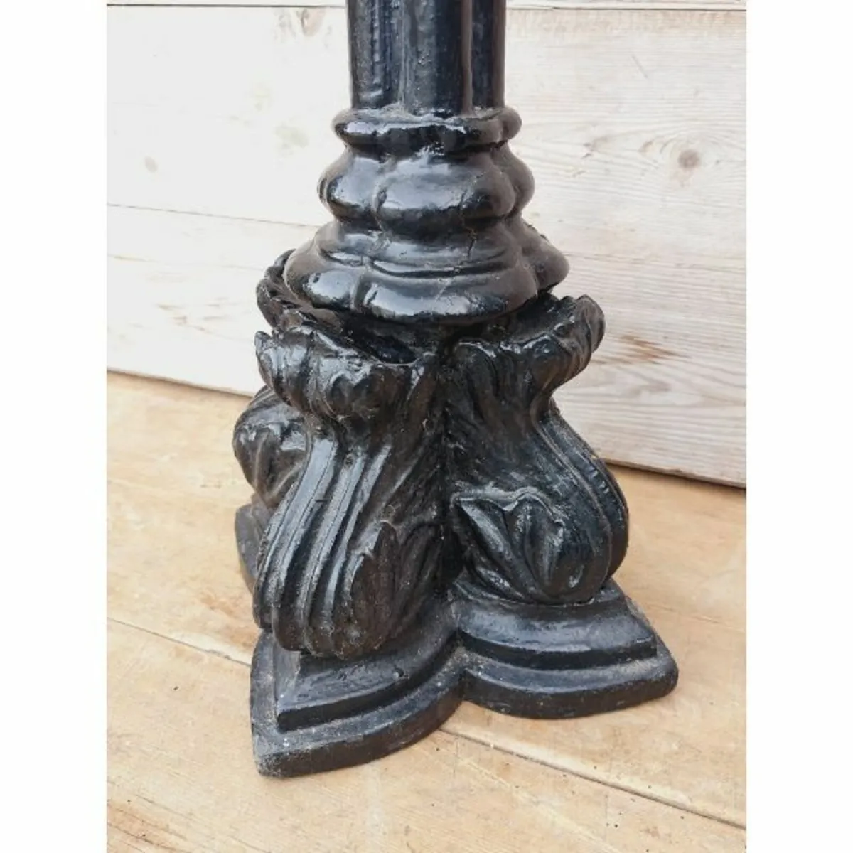 Wooden Freestanding Candle Holder – KAS239 - Image 3