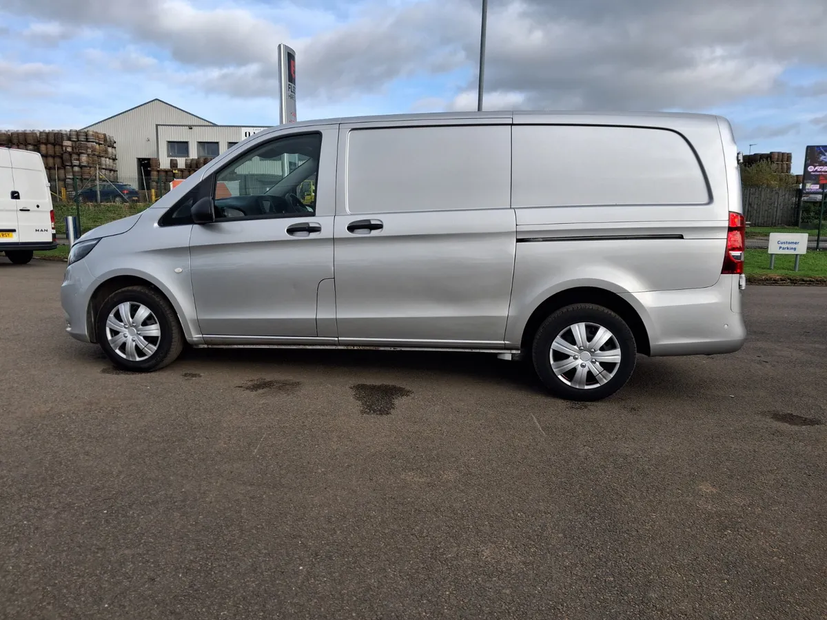 2020 Mercedes Benz Vito Panel Van - Image 1