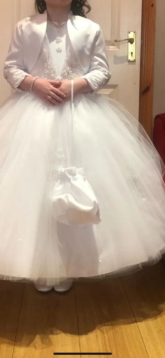 communion dress - Image 1