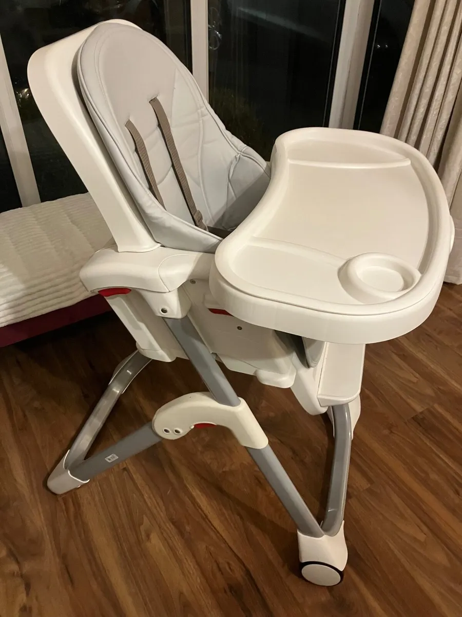 Baby highchair - Image 4
