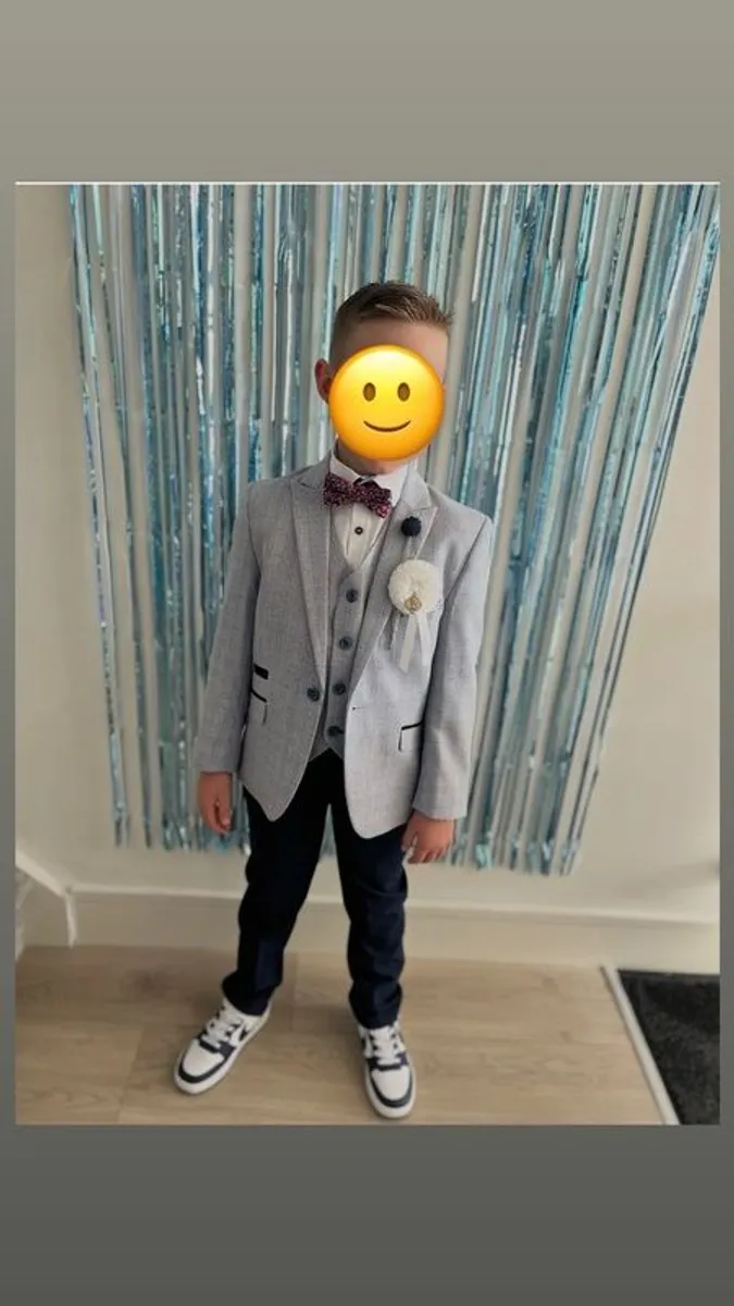 boy's communion suit - Image 1