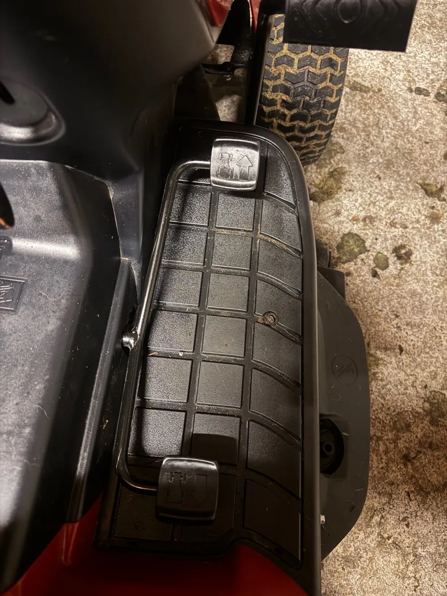 Mount field rideon mower - Image 2